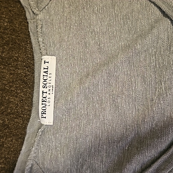 Project Social T top - Picture 2 of 4